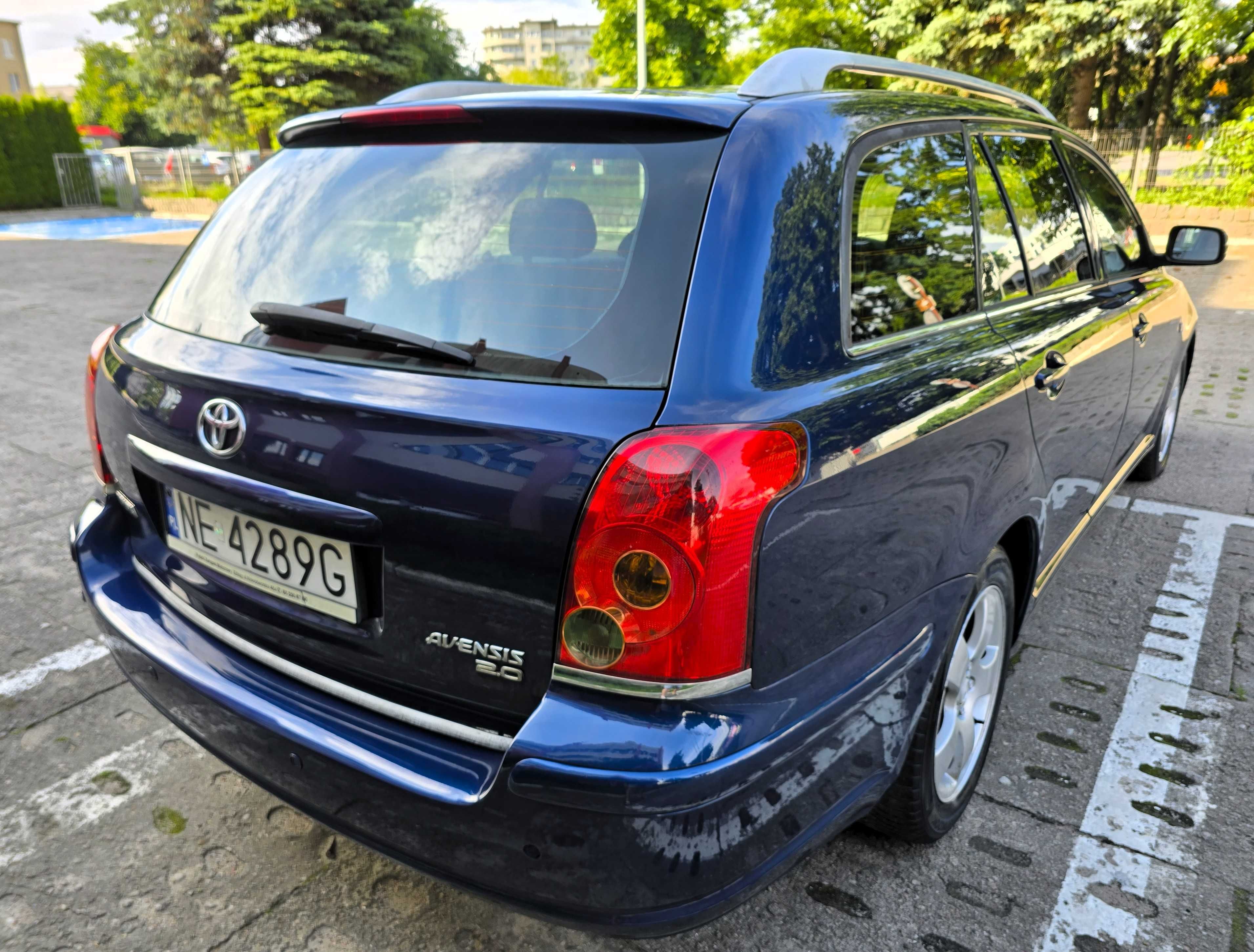 Toyota Avensis 2.0Benzynka 146KM Bogata  Wersja Wyposażenia 2005Rok