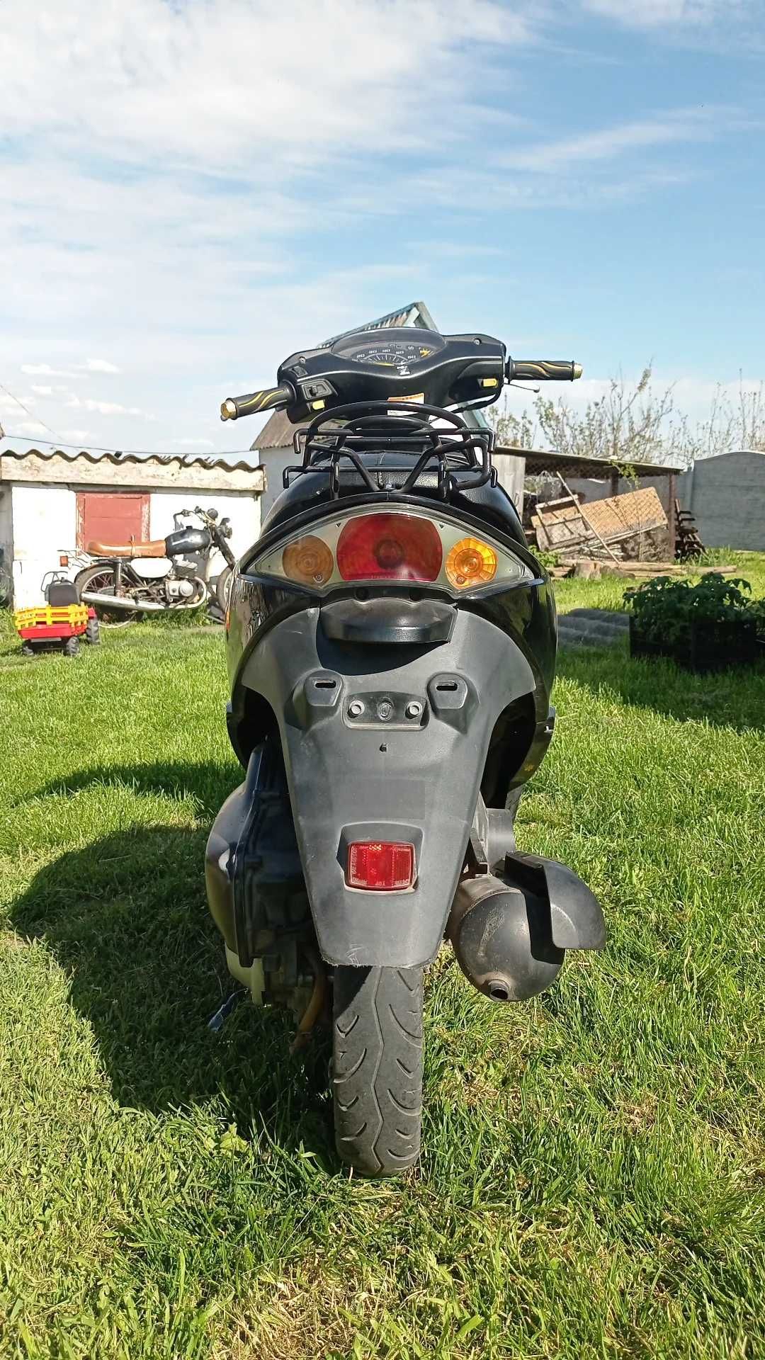 Продам honda dio 4t