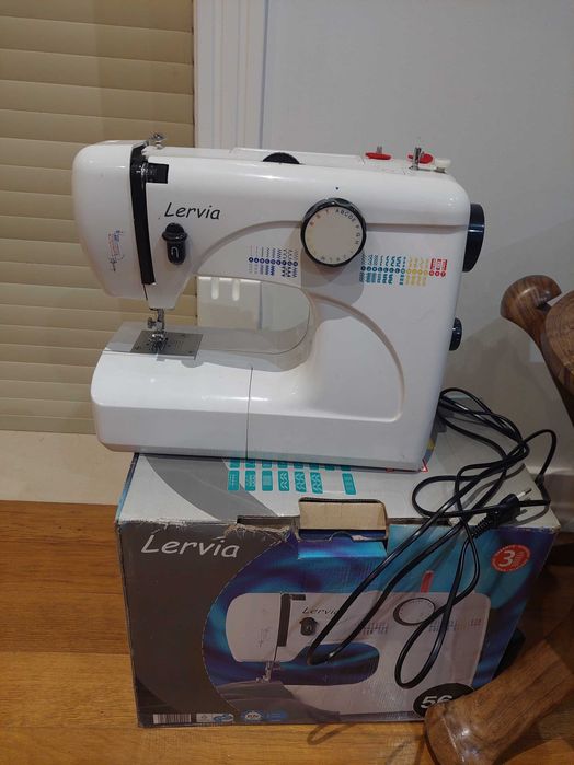 Maquina de costura
