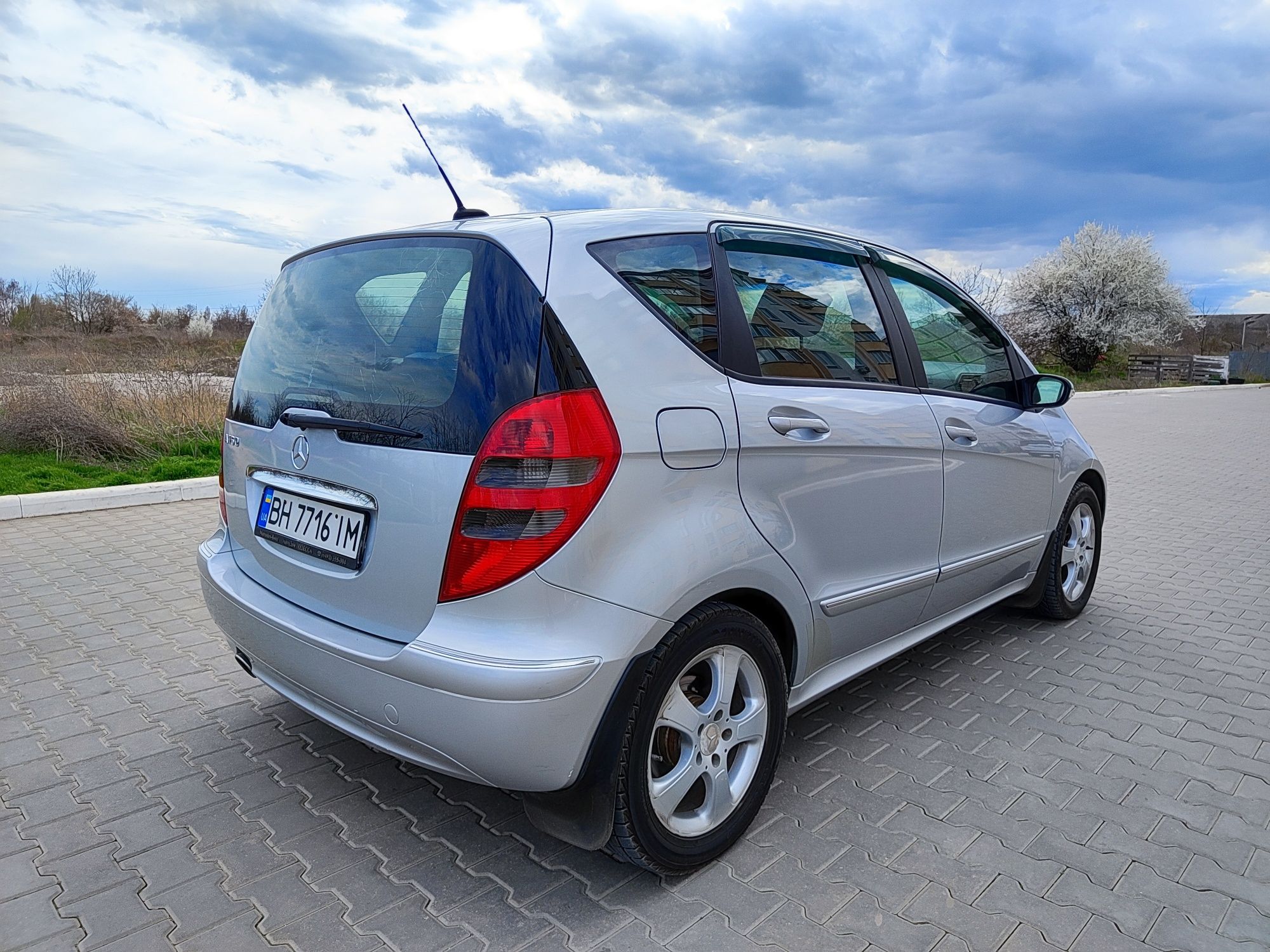 Mercedes a150, газ/бензин