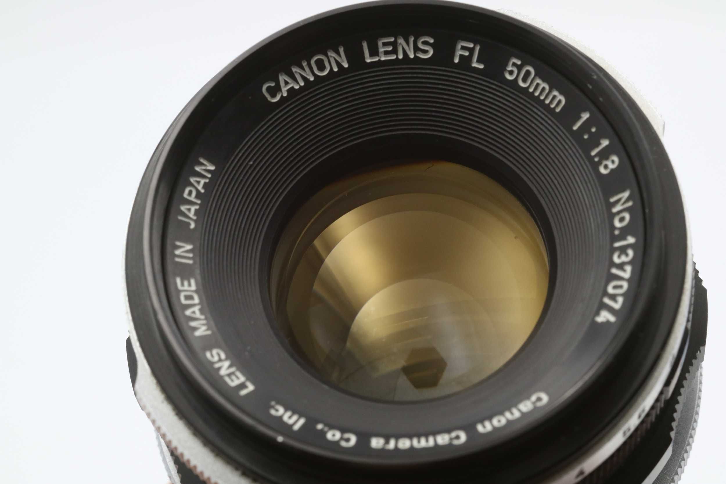 Canon FL 50mm f1.8  в гарному стані