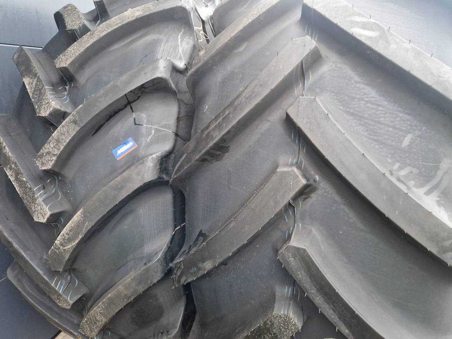 Шини нові з дисками JD 800/70R38 MITAS CHO SFT 181D/184A8 TL