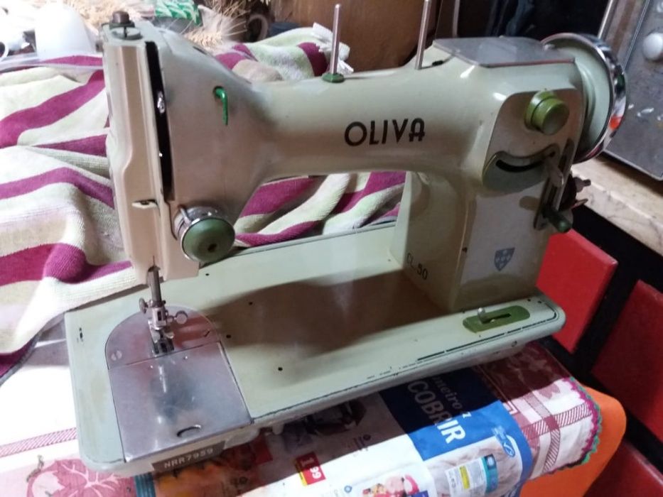 Maquina de Costura Oliva CL 50