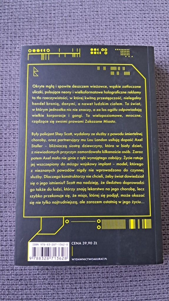 "Cyberpunk: Odrodzenie" Andrzej Ziemiański