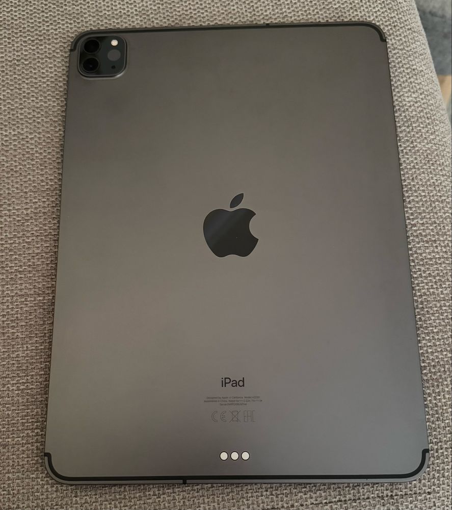 Ipad pro 11 1tb wifi + celular como novo