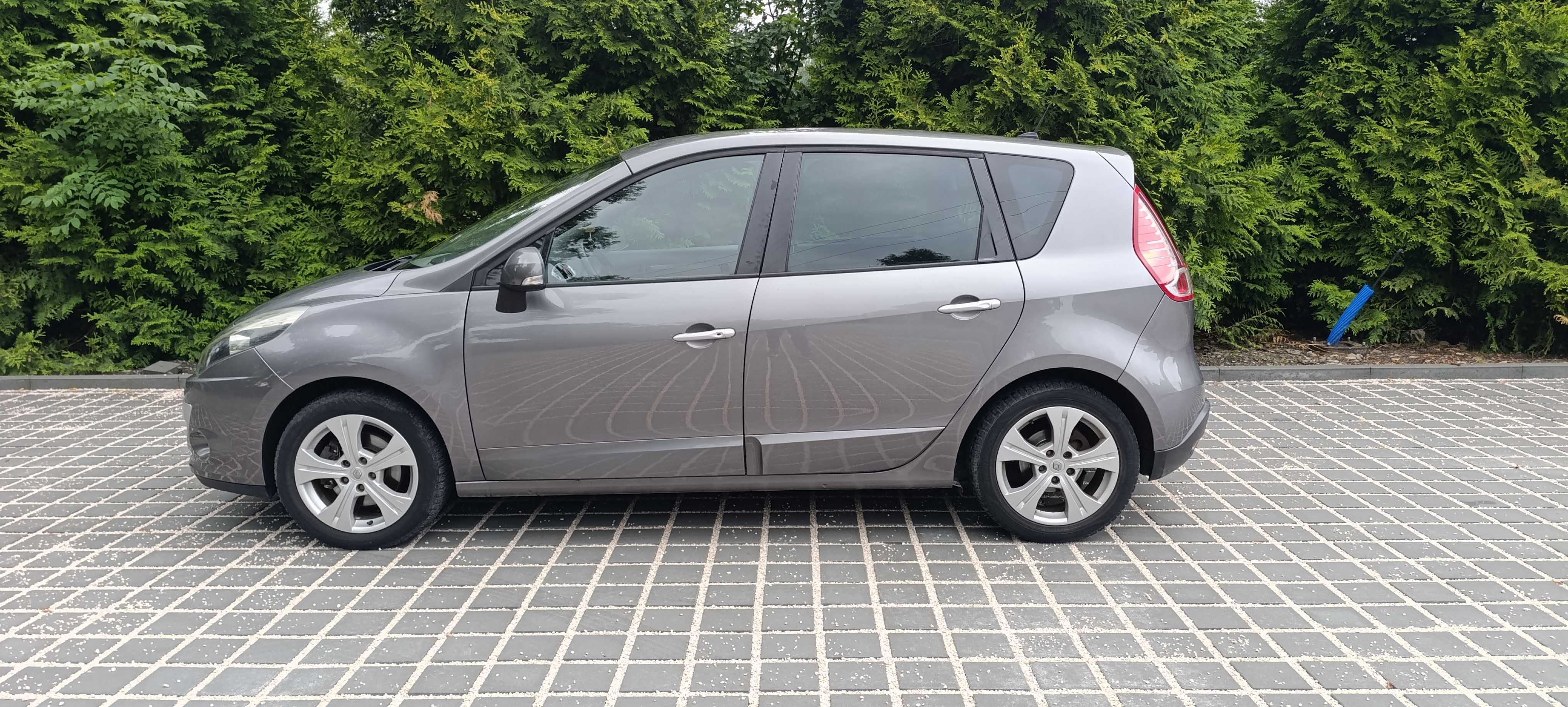 Renault Scenic 1.6 16v, Nawigacja, Klimatronik, Hak, Niski Przebieg
