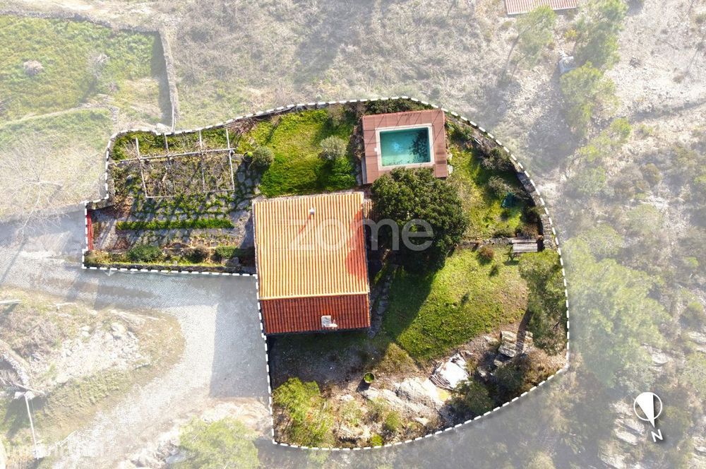 Moradia T2 com Piscina em Vinhais, Bragança, com viabilidade para AL