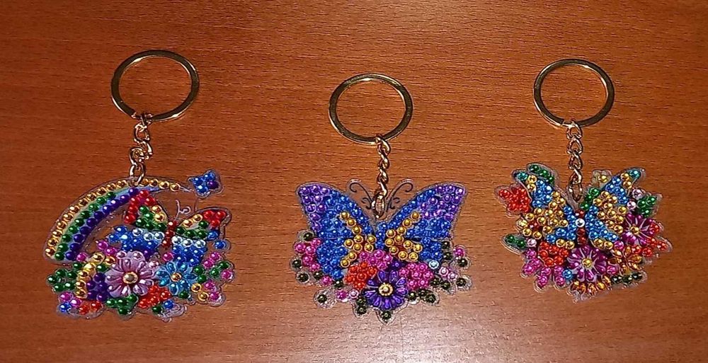 Porta chaves personalizados em diamantes