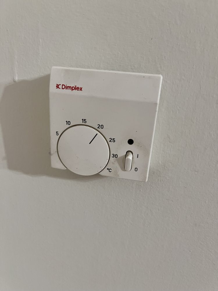 Piec akumulacyjny SCDimplex S40E 4kw szer 87 cm, wys 69 cm, gl 24 cm