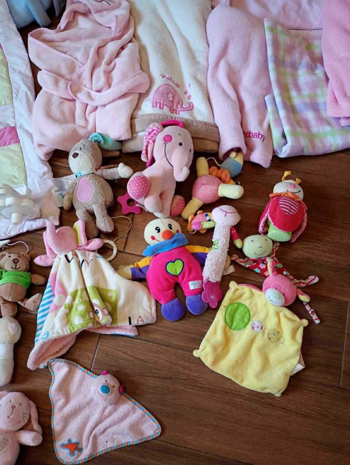 Duża wyprawka 32 szt. do łóżeczka noworodka dziewczynki wysyłka