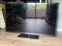 Samsung UE55D6100 - TV LED 55’’ Full HD em excelente estado