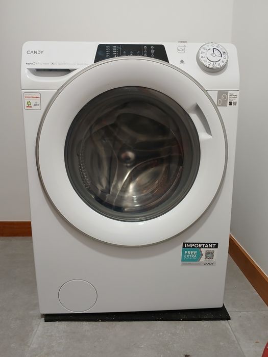 Máquina Lavar e Secar Roupa Candy
