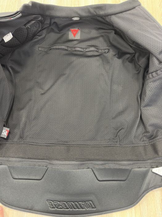 Casaco Dainese n° 54 em pele