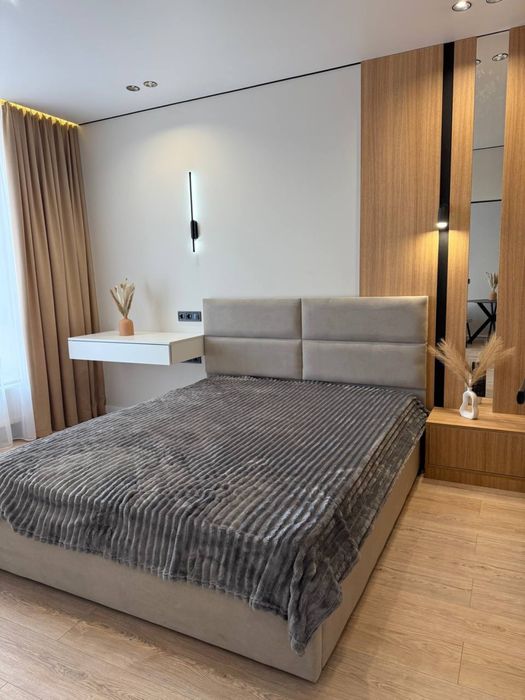 ЦЕНТРАЛЬНИЙ ПАРК! Стильна євро-2 кімнатна квартира з газом!