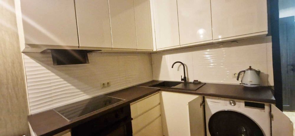 Євродвушка 40м.кв, Генератор! м Сирець 10хв Бестейська 20.