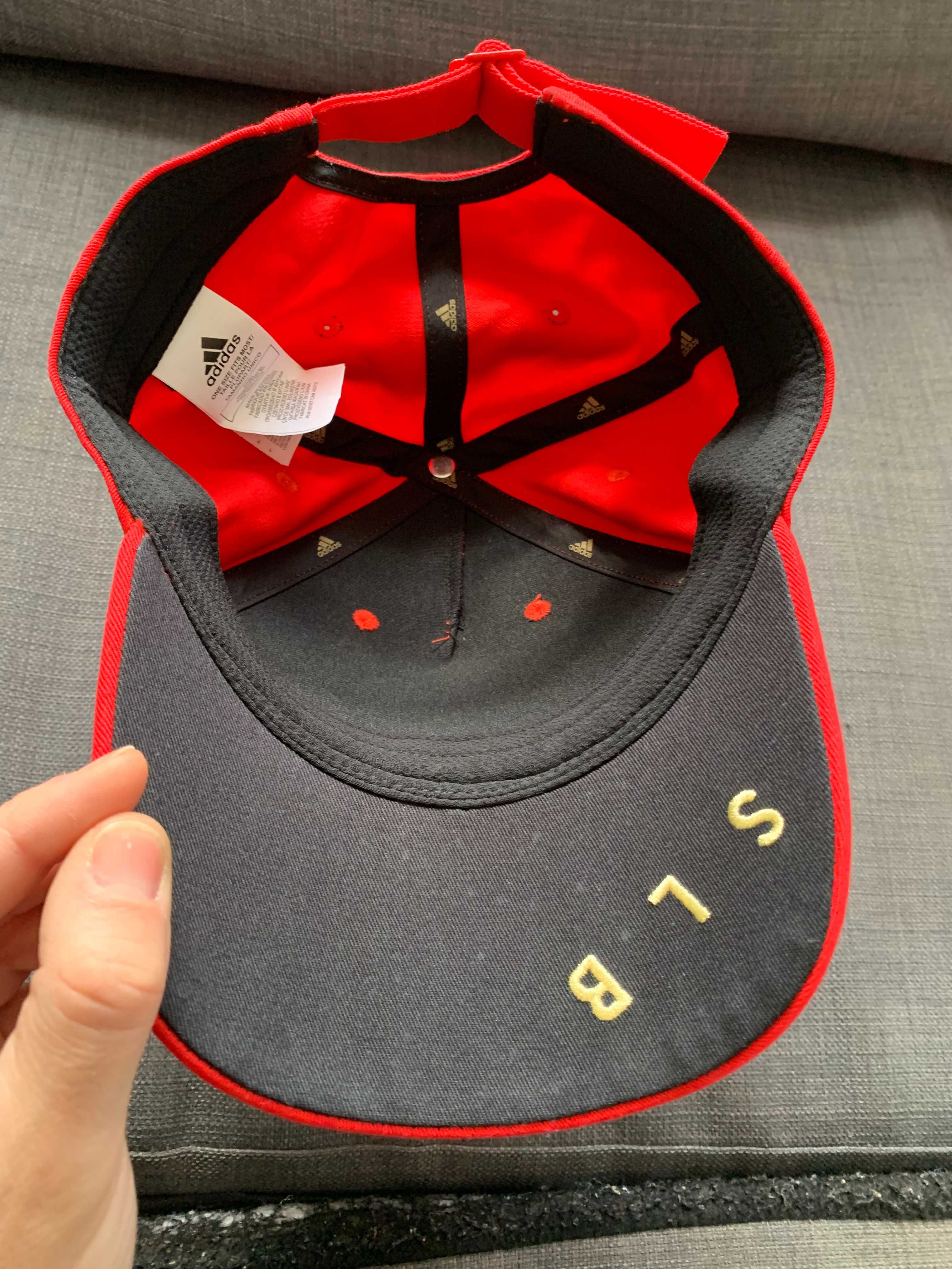 Chapéu Benfica Adidas 2020, 2021 vermelho e dourado