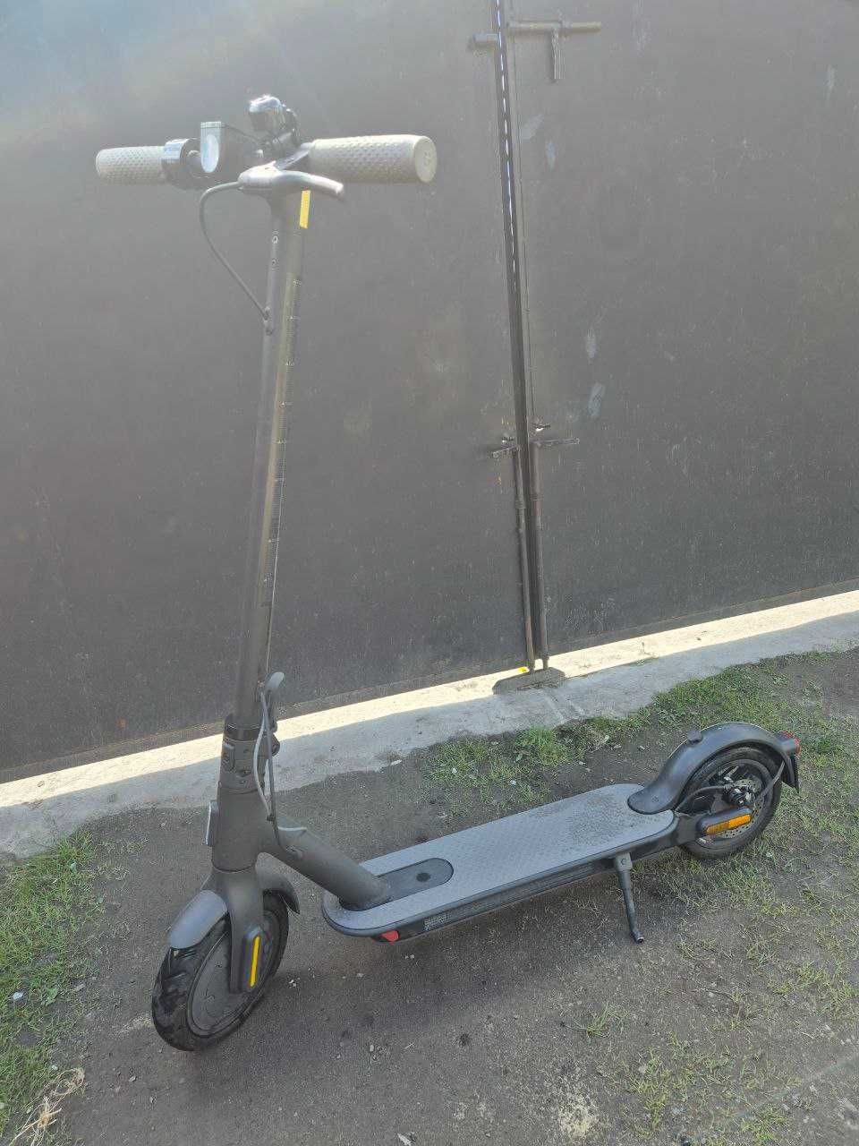 Електросамокат Xiaomi mi electric scooter 1s black