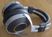 Pioneer SE Monitor 5