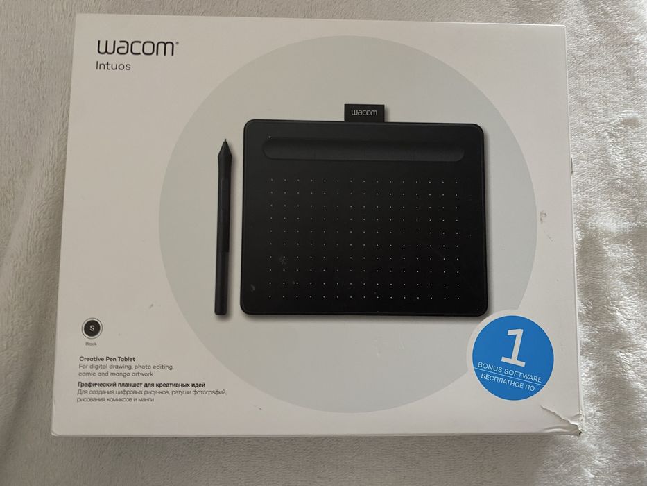 wacom intuos tablet graficzny z rysikiem