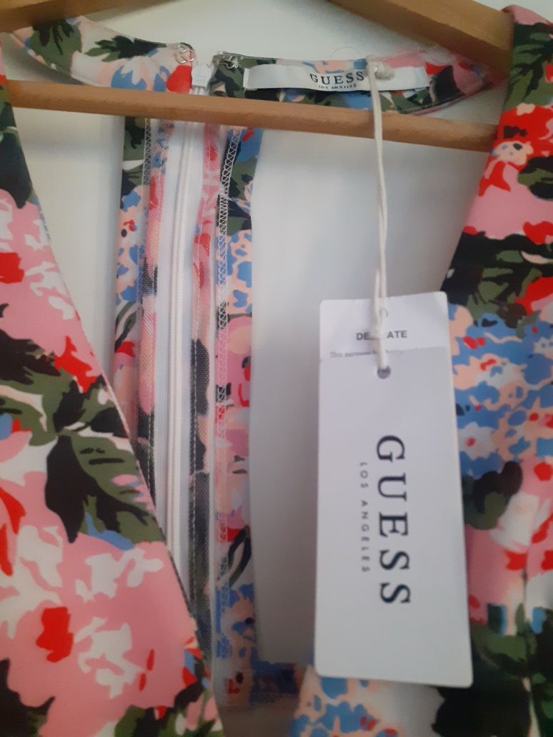 GUESS oryginalna nowa sukienka r. L