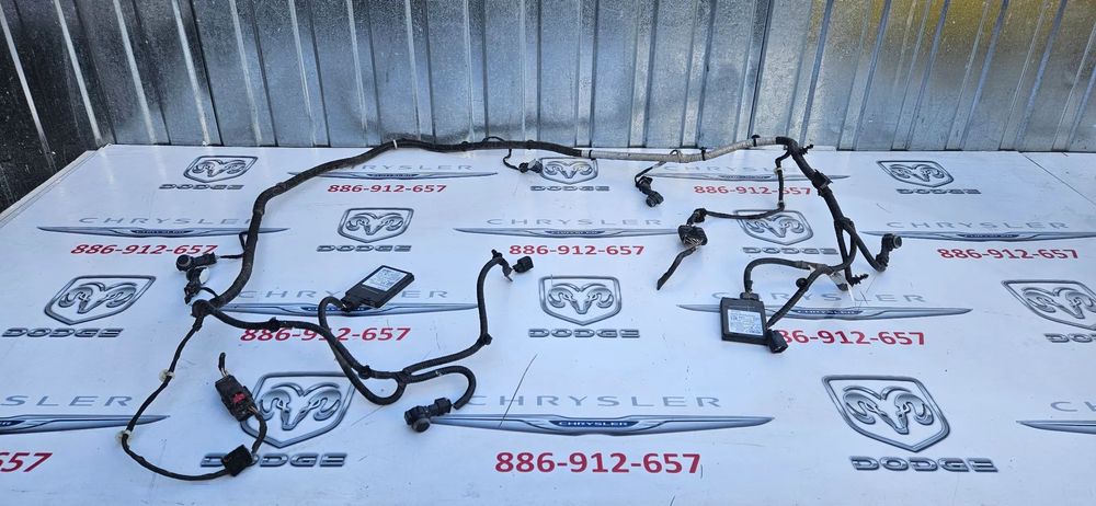 Chrysler Pacifica 2016- Instalacja zderzaka tylnego pod 6xPDC Wiązka PDC P68228597AE Czujnik parkowania PDC Czujnik PDC 5XG31GUVAA KOLOR PUV Moduł martwego pola Radar zderzaka tył  68306454AB