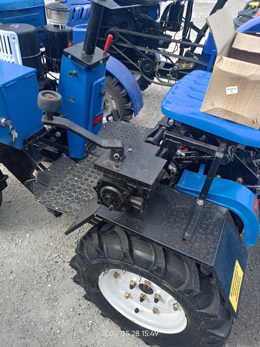 Мототрактор 12 л.с с фрезой