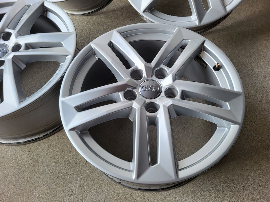 ##[1231] 17 Cali 5x112 ET42 Felgi aluminiowe Audi A3 A4 A6 Oryginal ##