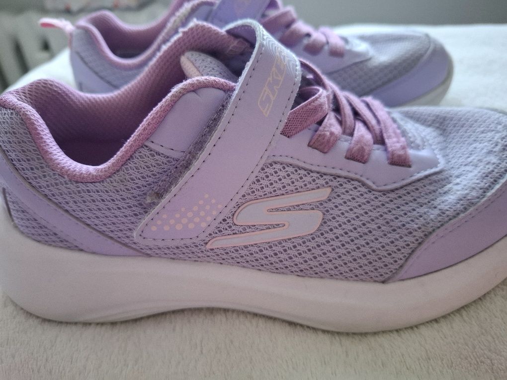 Skechers rozmiar 34