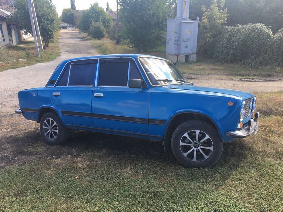 Продам ВаЗ 21011