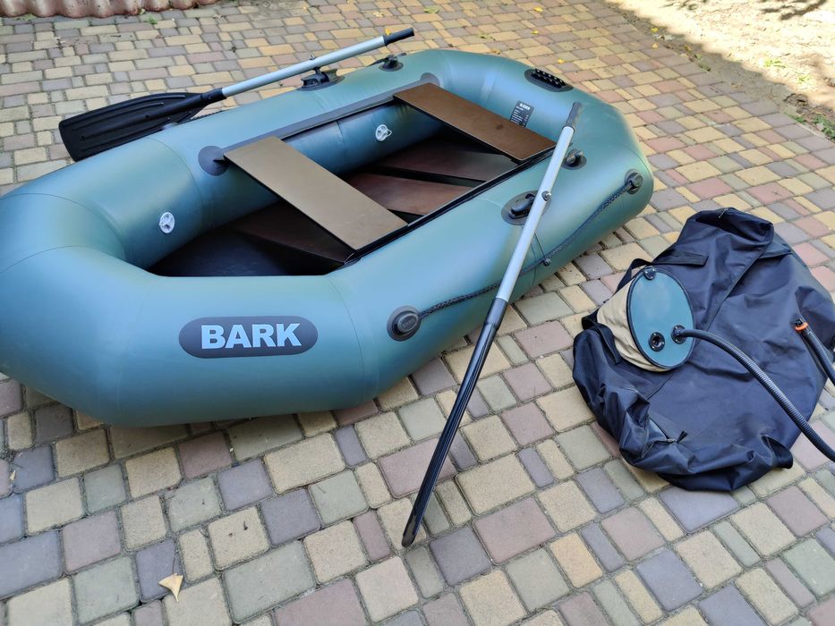 Надувная лодка ПВХ Барк В-230N