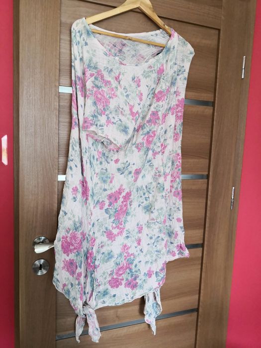 Sukienka włoska delikatna