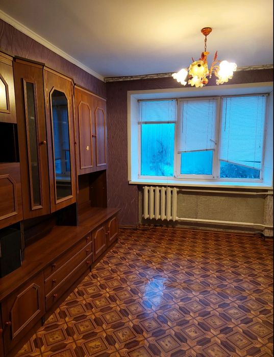 Продам кімнату у гуртожитку на Хворостянки  /Труда/