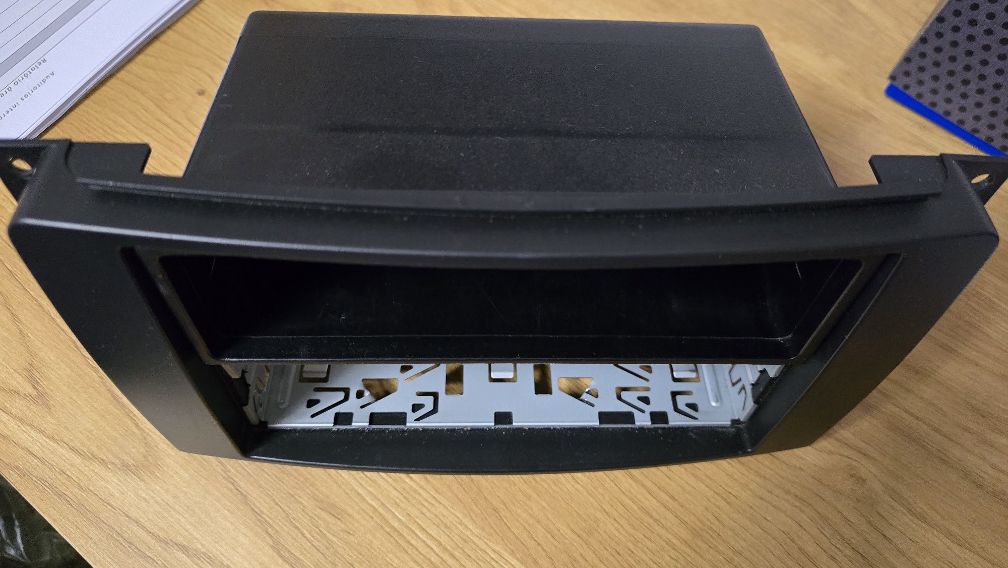Aro moldura smart para radio universal