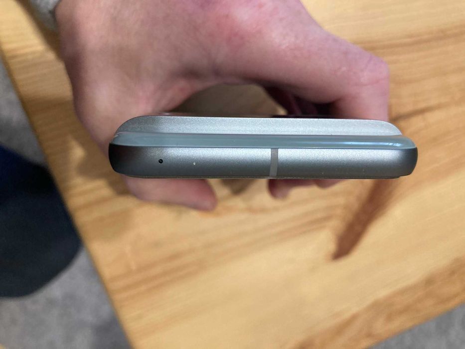 Google Pixel 8 Hazel 256 GB Unlocked, візуально ідеальний, відновлення