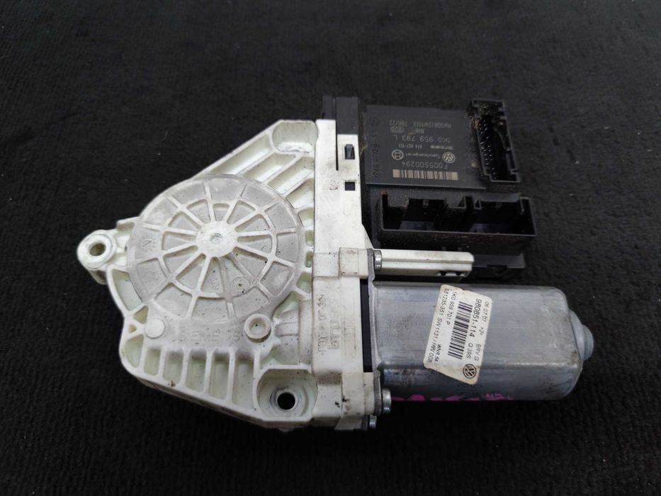 VW Passat B6 Silniczek Mechanizm Podnoszenia Szyby Lewy Przedni LP