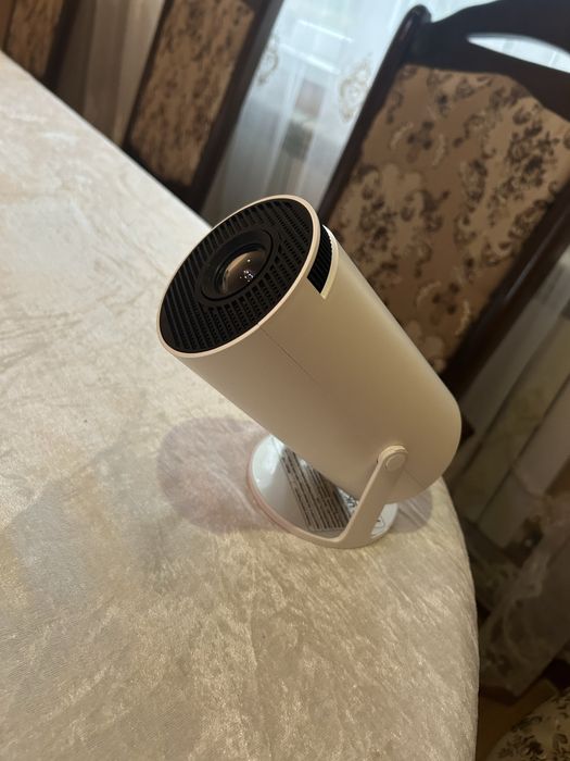 Проектор MagCubik HY300