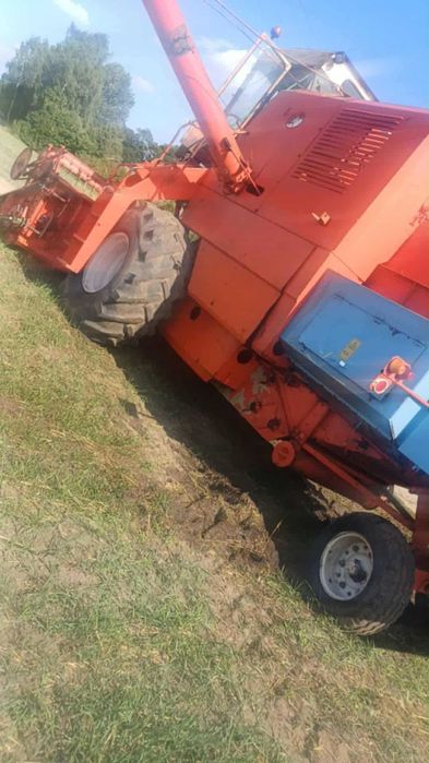 Sprzedam Kombajn Bizon Z 056!