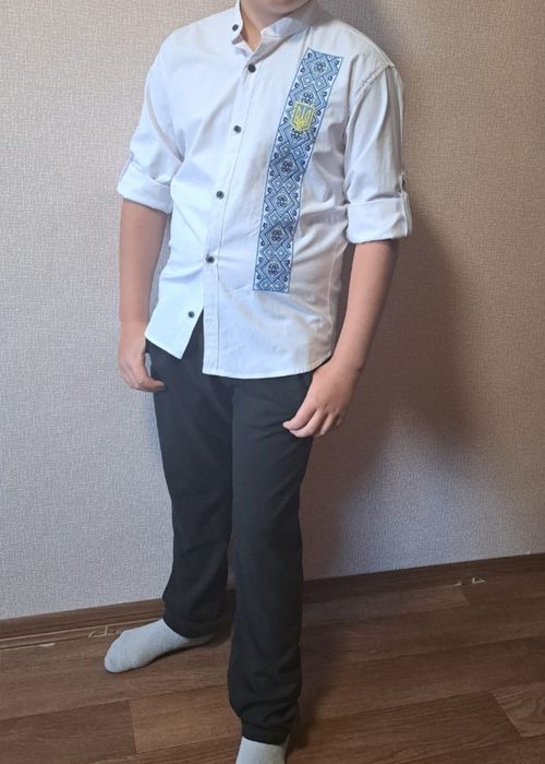 Вишиванка, штани - брюки на хлопчика