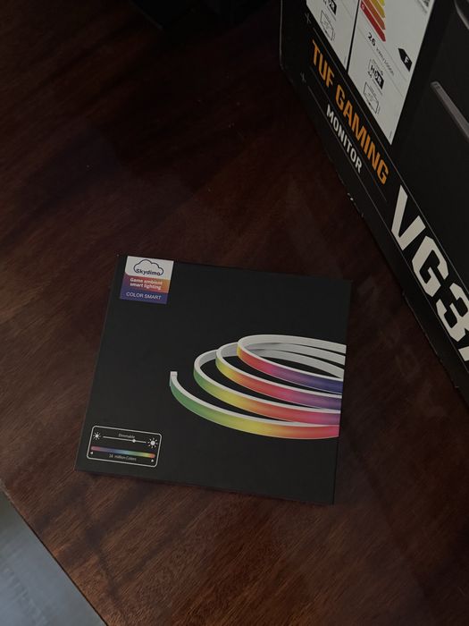 Монітор 27" ASUS TUF VG27AQ3A підсвітка Skydimo та кронштейн Anda Seat