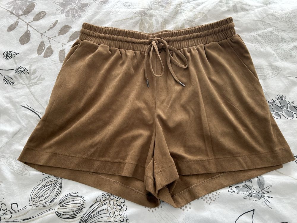 Calções com bolsos H&M T.38