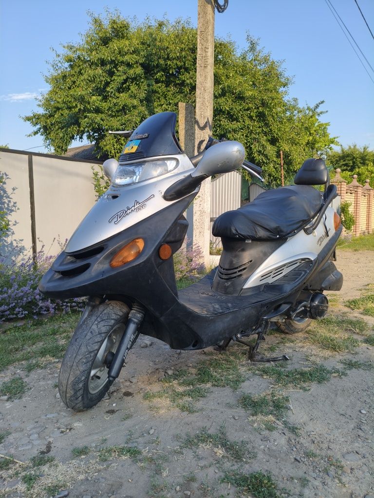 Продається скутер kymco dink150