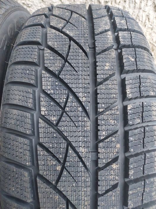 Шини НОВІ 205/55 R16 комплект зима RoadX  2025 рік 8мм