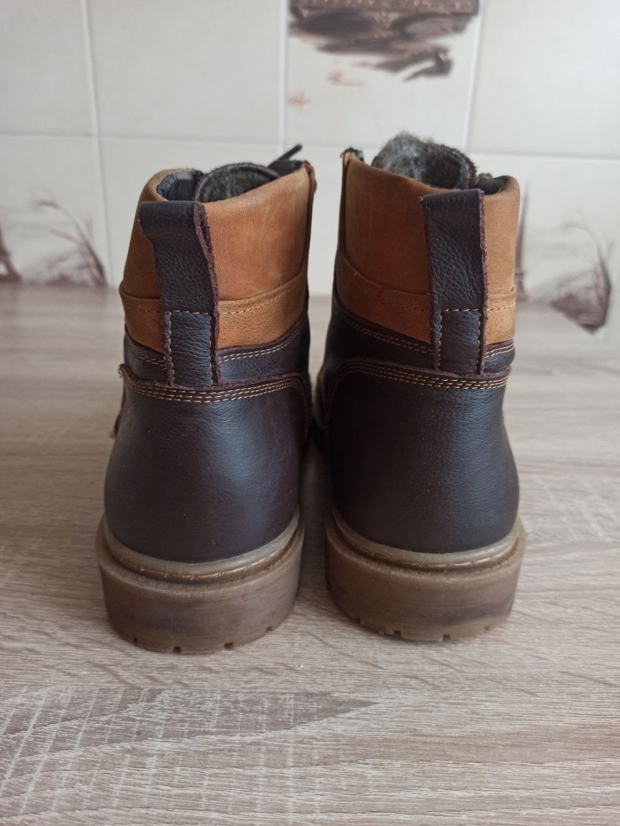 Зимові чоловіч черевики, ботінки41, кожа