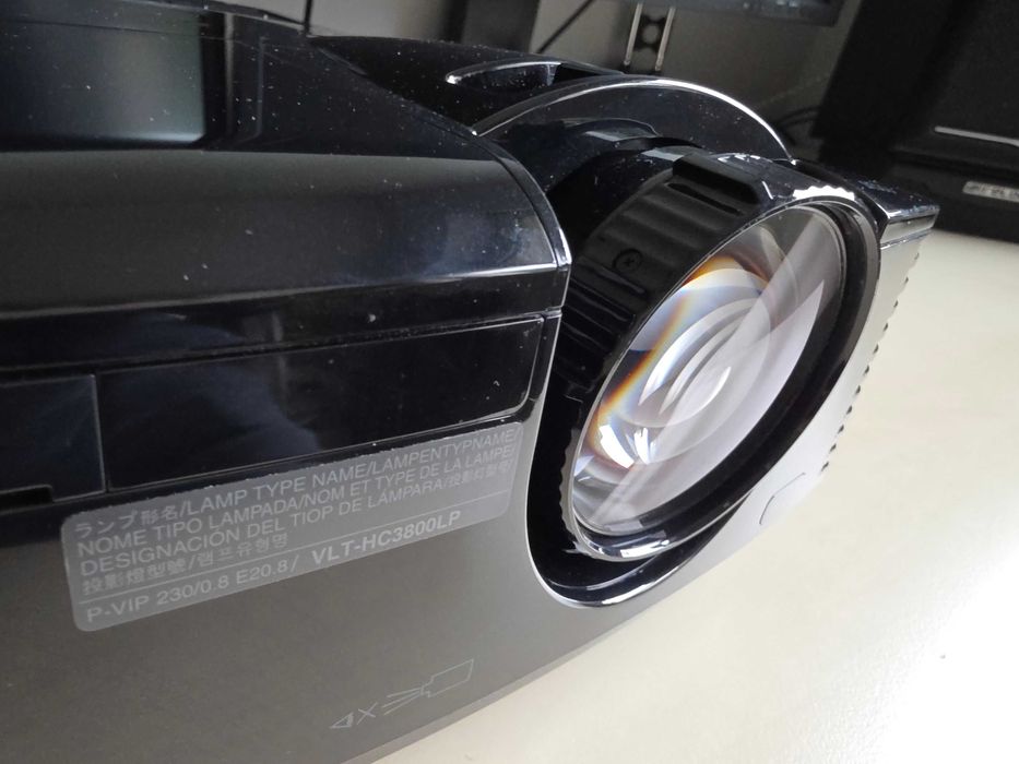 Projektor DLP MITSUBISHI HC4000 - nagradzany - zadbany