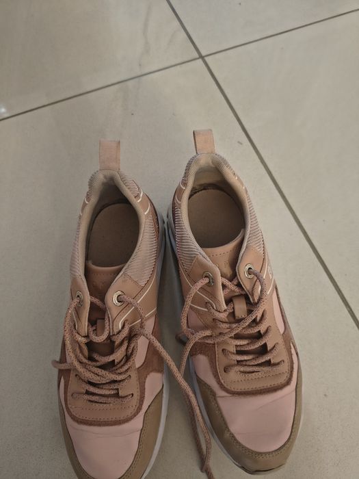 Buty Tommy Hilfiger rozmiar 40