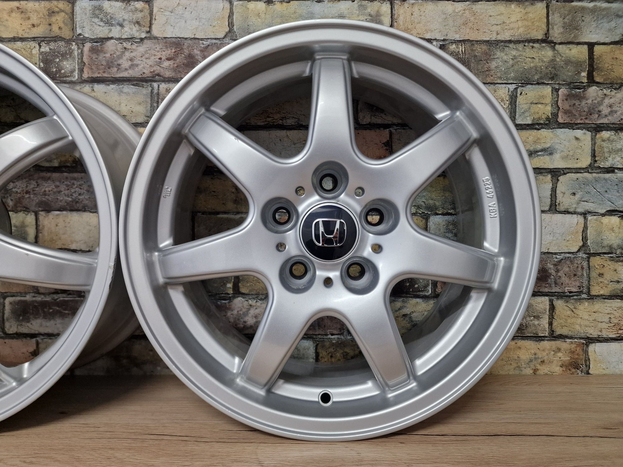 Felgi 16' 5x114,3 HONDA Civic Accord CR-V Stream HR-V CR-Z FR-V