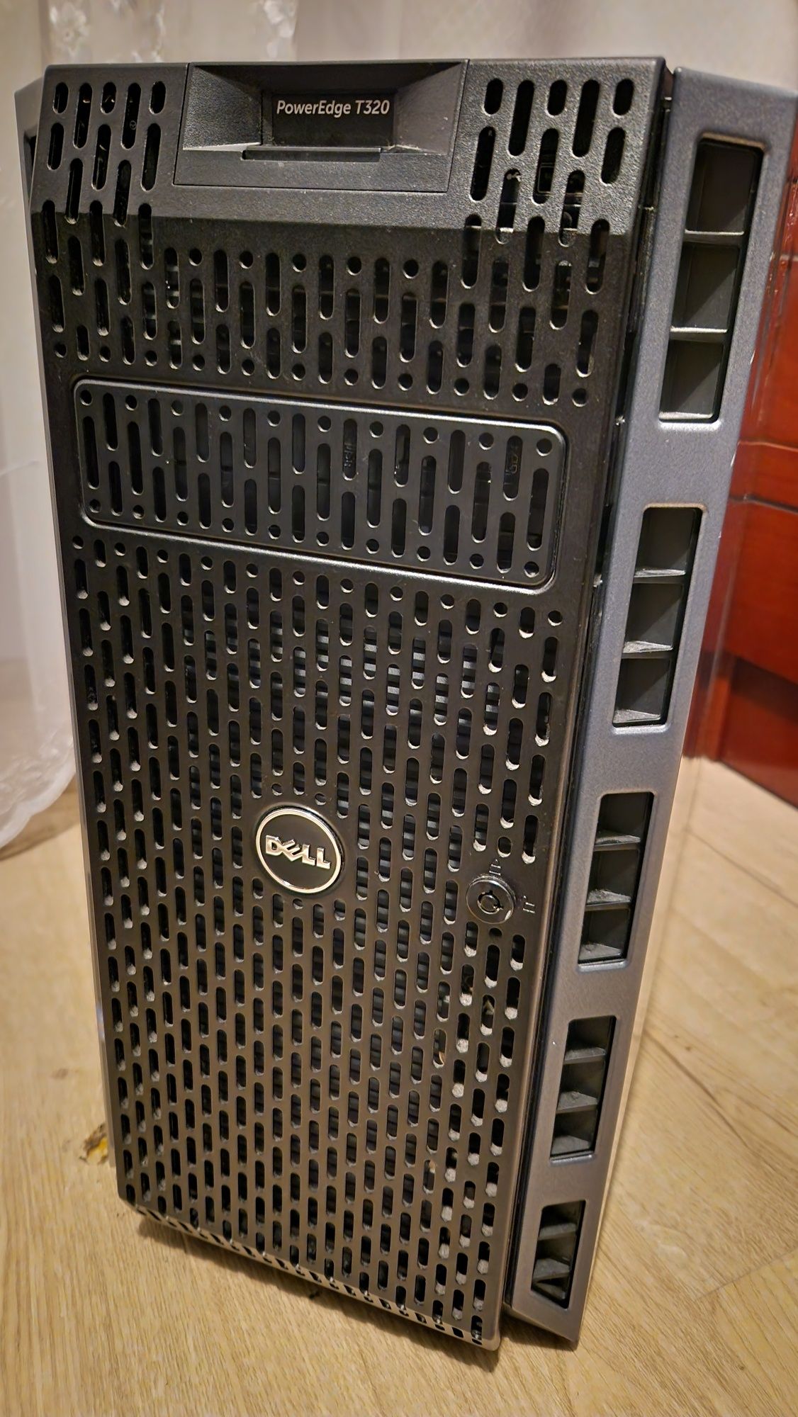 Serwer Dell plus płyta Lenovo AIO