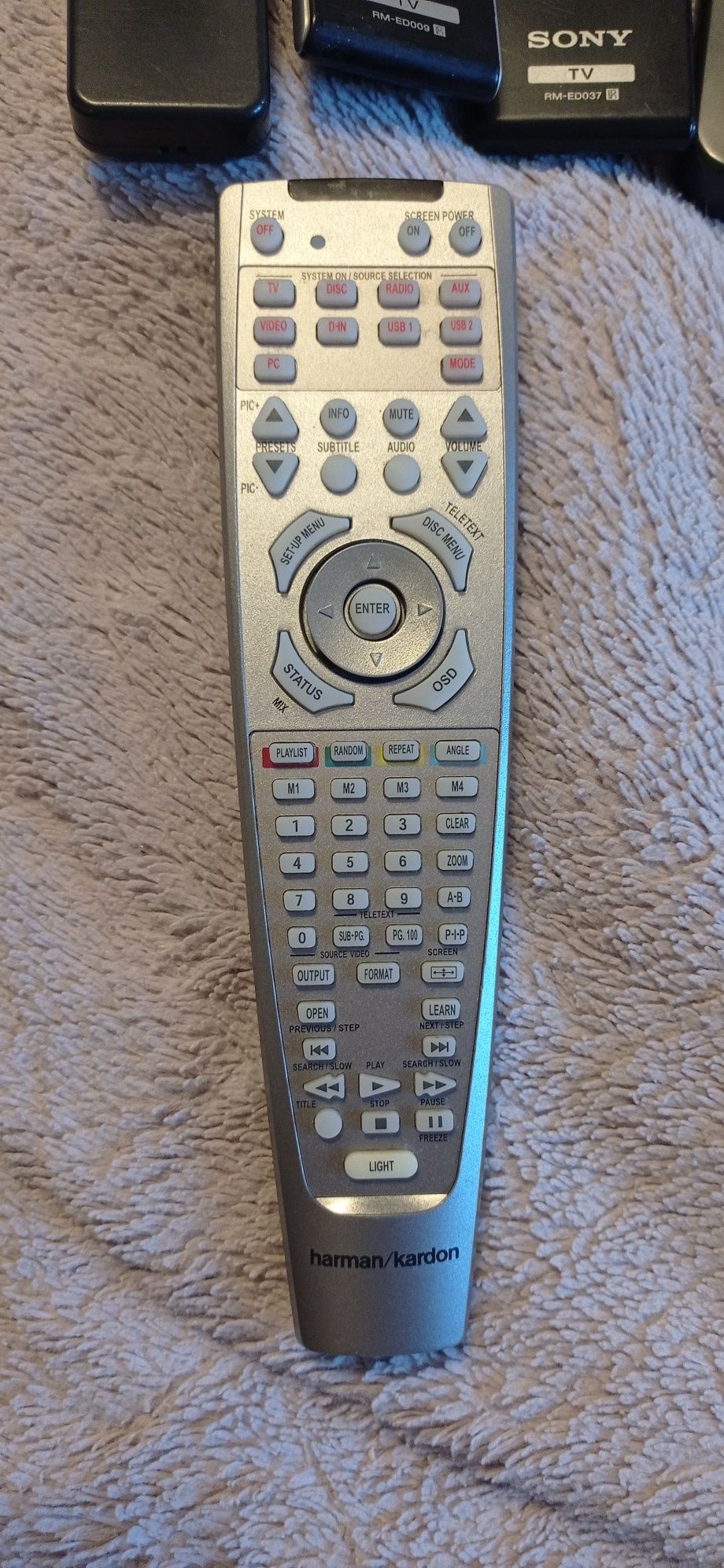 Pilot Harman Kardon AVR