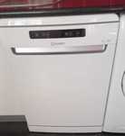 Máquina de lava loiça INDESIT