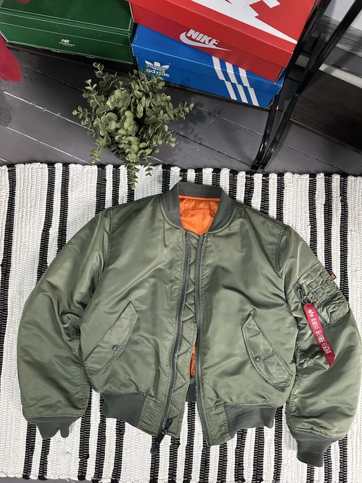 Бомбер Alpha Industries ma-1 vintage
